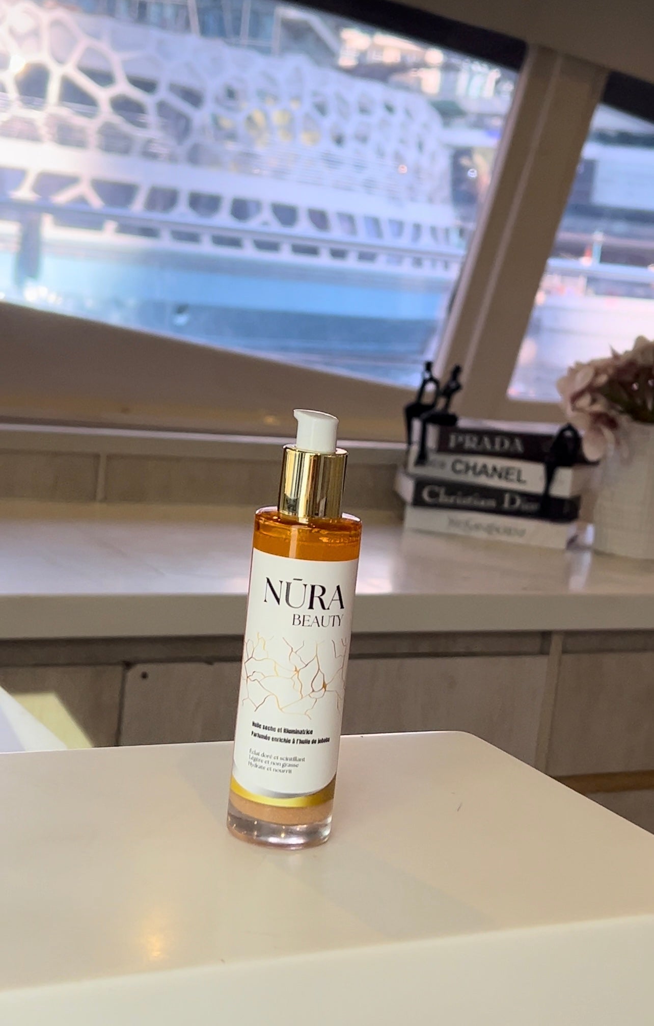 Huile sèche, non grasse. Parfumée et pailletée✨ 100% Naturelle🍃 50ml